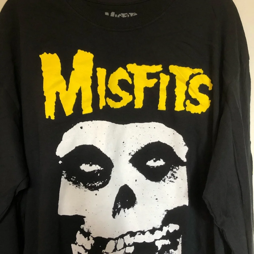 Misfits Long Sleeve Black Punk T Shirt - Picture 2 of 3